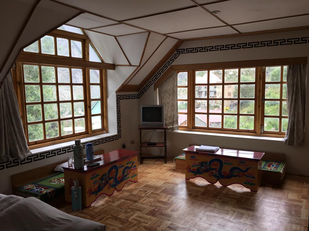 Bed and Breakfast Gemoor Khar- Manor House Jispa Exterior foto
